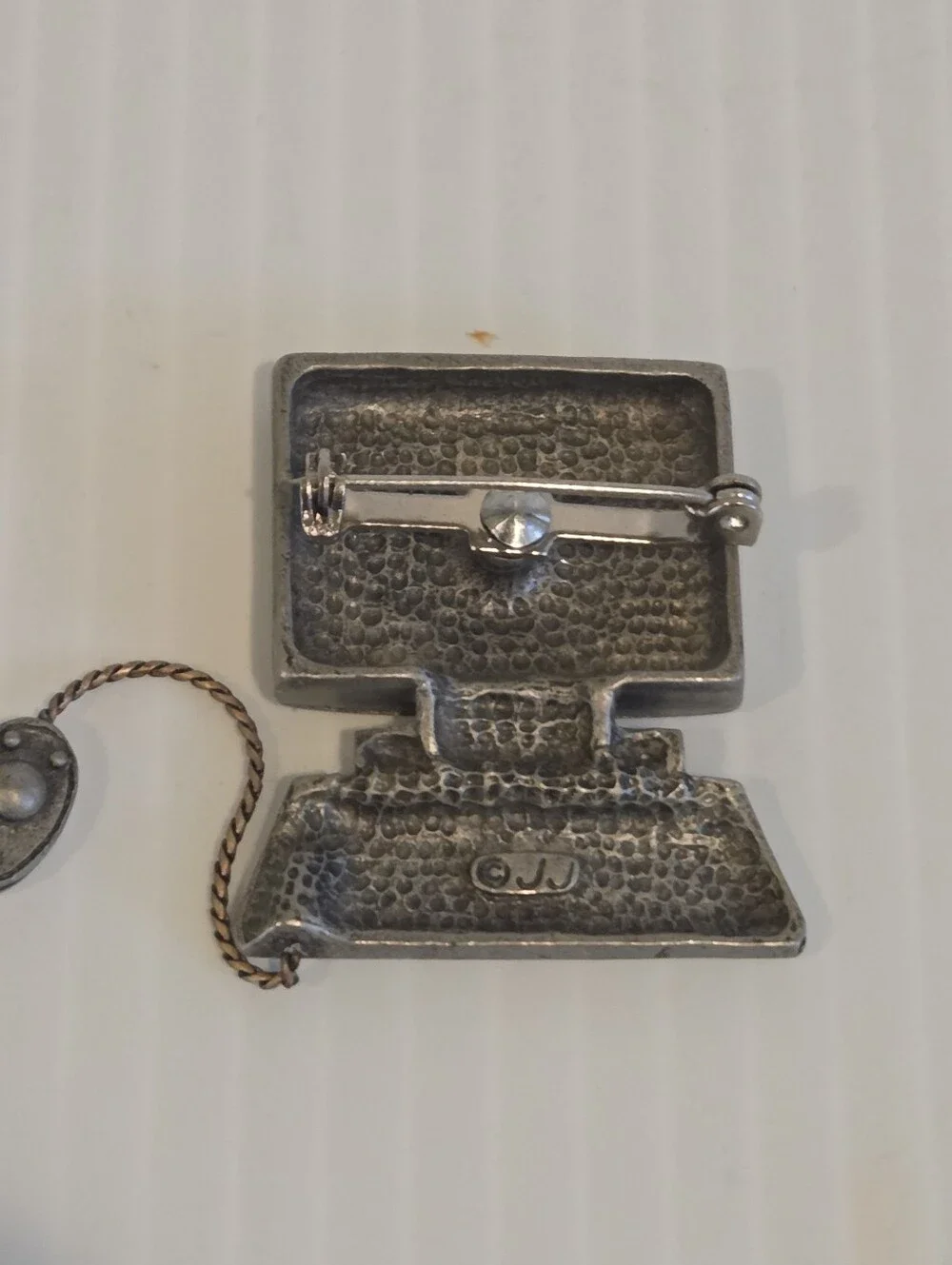 Vintage JJ Brooch Desktop Computer Keyboard Mouse 90s Y2K Office Novelty Pin